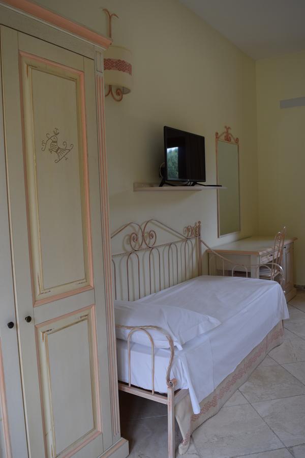 Hotel Soffio Di Vento Magazzini  Екстер'єр фото